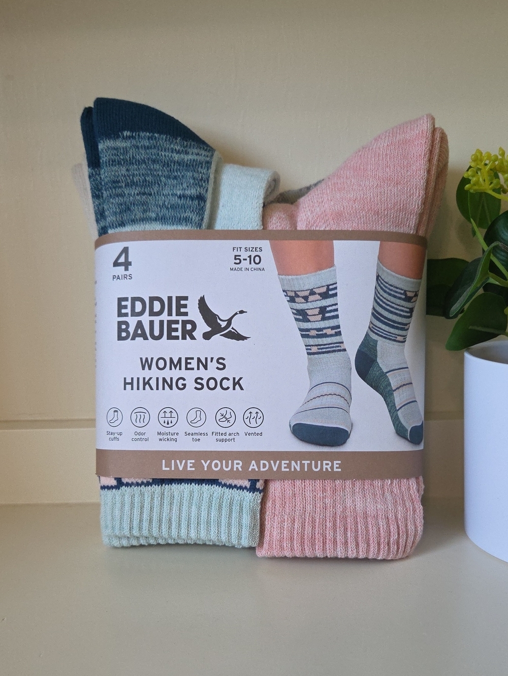 Aqua Pack - Eddie Bauer Women's Hiking Sock, 4 Pack, Moisture WIcking, Fits Size